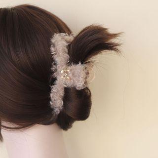 Wool Hair Claw
