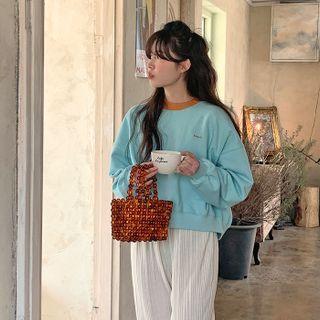 Contrast-neck Short Sweatshirt