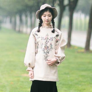 Mock-neck Frill-trim Embroidery Sweater