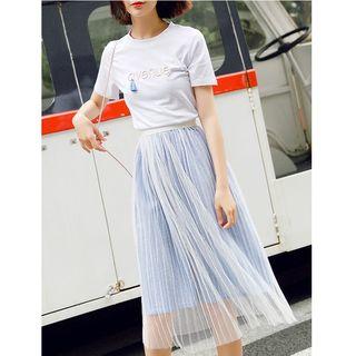 Set : Embroidered Short-sleeve T-shirt + Mesh Midi Skirt
