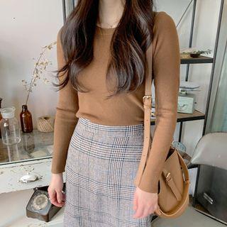 Round-neck Slim-fit Knit Top Brown - One Size