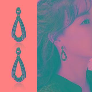 Rhinestone Droplet Drop Earring