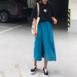 Heart Print Short-sleeve T-shirt / Drawstring Slit A-line Midi Skirt