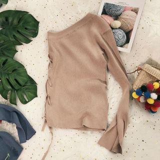 Long-sleeve Single Shoulder Lace-up Knit Top
