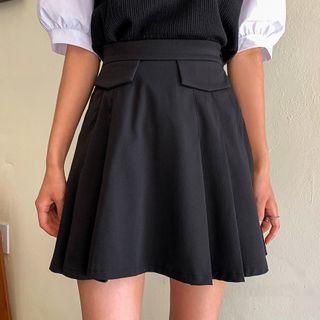 Band-waist Pintuck-trim Mini Skirt