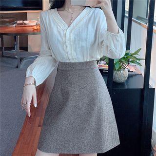 V-neck Bobble Trim Blouse / A-line Skirt