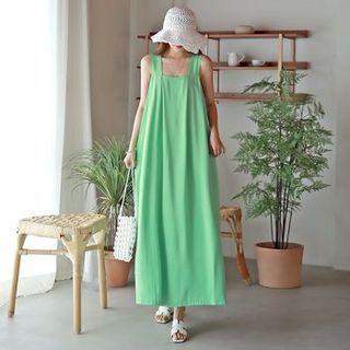 Square-neck Maxi Flared Sundress