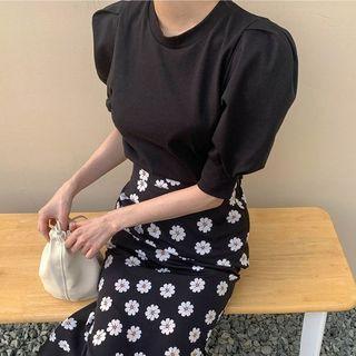 Short-sleeve Blouse / Floral Print Skirt