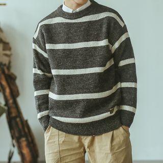 Round Neck Striped Loose-fit Sweater