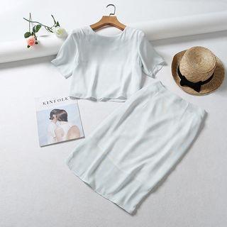 Set: Dotted Short-sleeve Chiffon Top + Chiffon Straight-fit Skirt
