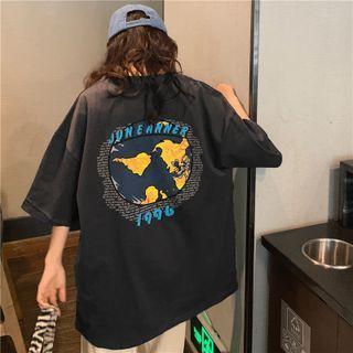 Short-sleeve Lettering Earth Print T-shirt