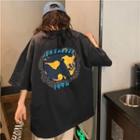 Short-sleeve Lettering Earth Print T-shirt