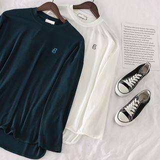 Long-sleeve Asymmetric Letter Embroidered T-shirt