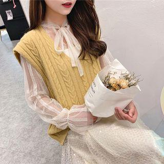 Sleeveless Cable Knit Vest