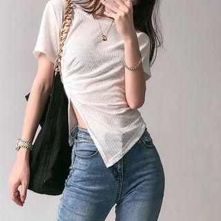Short Sleeve Asymmetrical Slit T-shirt