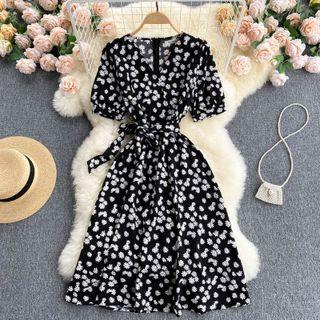 V-neck Short-sleeve Print Dress