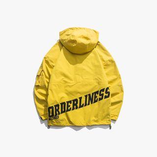 Long-sleeve Pocketed Hooded Top