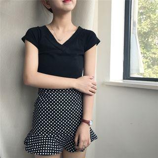 Set : Short-sleeve Top + Dotted Skort