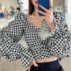 Houdnstooth Cropped Blouse