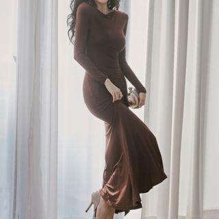 Ruffle Hem Long-sleeve Maxi Sheath Dress