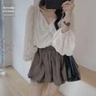 Balloon-sleeve V-neck Blouse / Puff Shorts