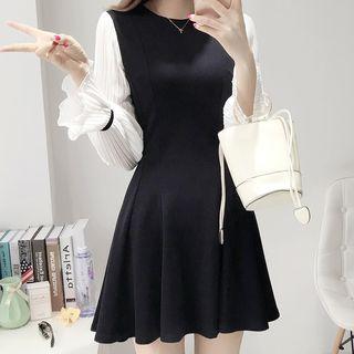 Chiffon-sleeve A-line Dress