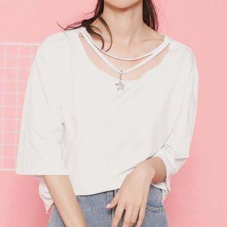 Cutout Pendant Elbow-sleeve T-shirt