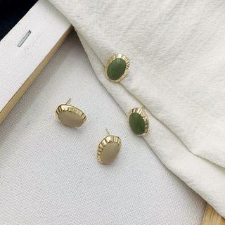 Oval Jewel Stud Earrings