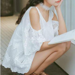 Open Shoulder Lace 3/4-sleeve Top