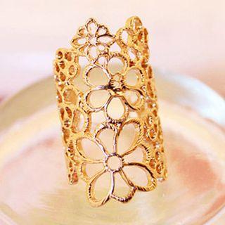 Floral Patterned Ring