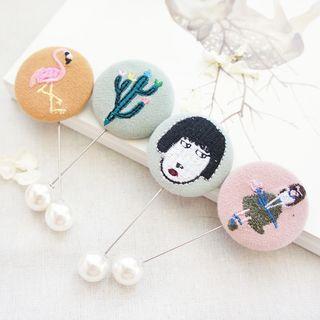 Embroidered Disc Faux Pearl Brooch (various Designs)