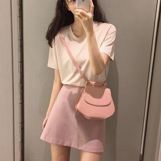 Short-sleeve Plain T-shirt / A-line Skirt / Set