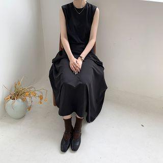 Sleeveless Round-neck Dress Black - One Size