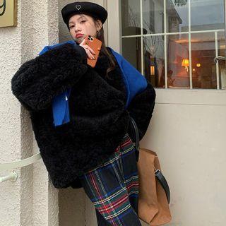 Fleece Sweatshirt / Plaid Wide Leg Pants