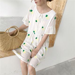 Star Embroidered Short Sleeve Dress