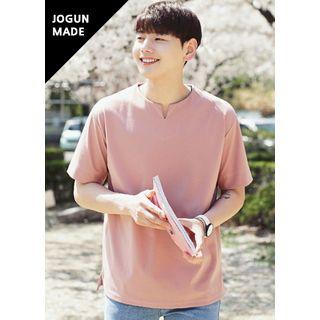 Colored Cutout-neckline T-shirt