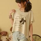 Dip-back Short-sleeve T-shirt