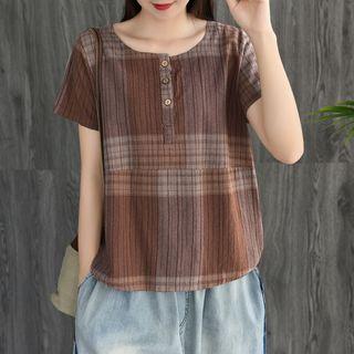 Short-sleeve Plaid Buttoned Top