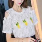 Set: Pineapple Embroidered Cold Shoulder Short-sleeve Lace Top + Camisole Top