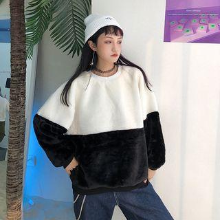 Two-tone Furry Sweatshirt Black & White - One Size