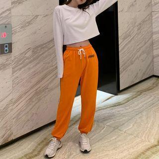 Long-sleeve T-shirt / Wide-leg Jogger Sweatpants