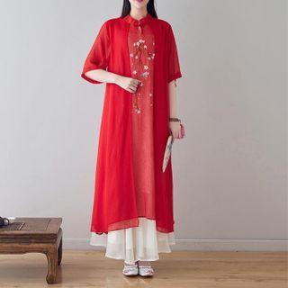 Plum Blossom Embroidered Elbow Sleeve Dress