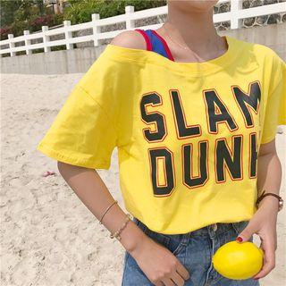 Short-sleeve Off Shoulder Lettering Top
