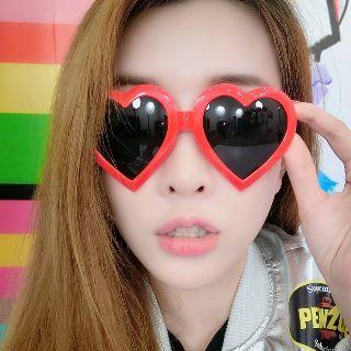 Sweetheart Shape Frame Sunglasses