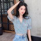 Floral Tie-hem V-neck Cropped Blouse