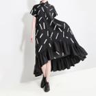 Short-sleeve Pattern Ruffled Midi Dress Black - One Size