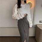 Plain Cropped Pullover / Irregular Hem Midi A-line Skirt