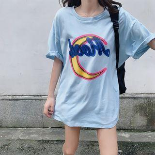 Short-sleeve Lettering Moon Print T-shirt