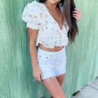 Short-sleeve Flower Embroidered Cropped Blouse