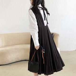 Plain Pleated Sleeveless Dress Coffee - One Size
